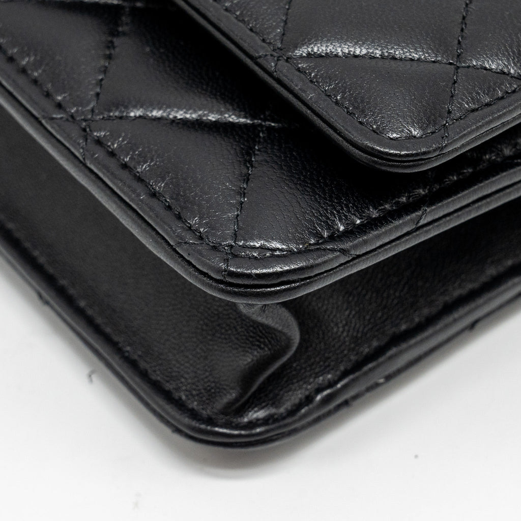Chanel Pearl Detailed Top Handel Wallet On Chain Lambskin Black L (Microchip)