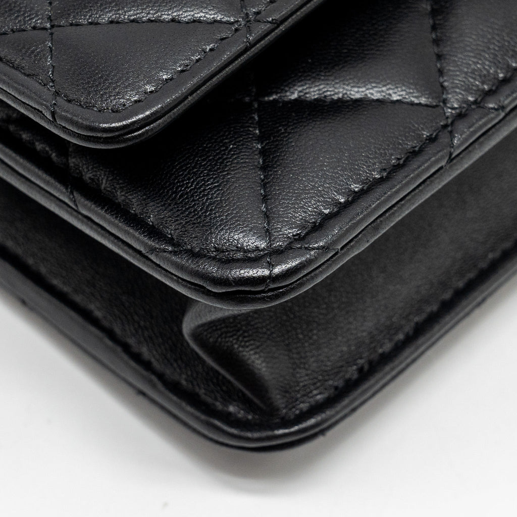 Chanel Pearl Detailed Top Handel Wallet On Chain Lambskin Black L (Microchip)