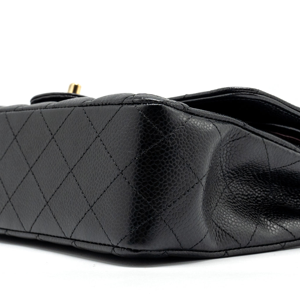 Chanel Medium classic double flap bag caviar black