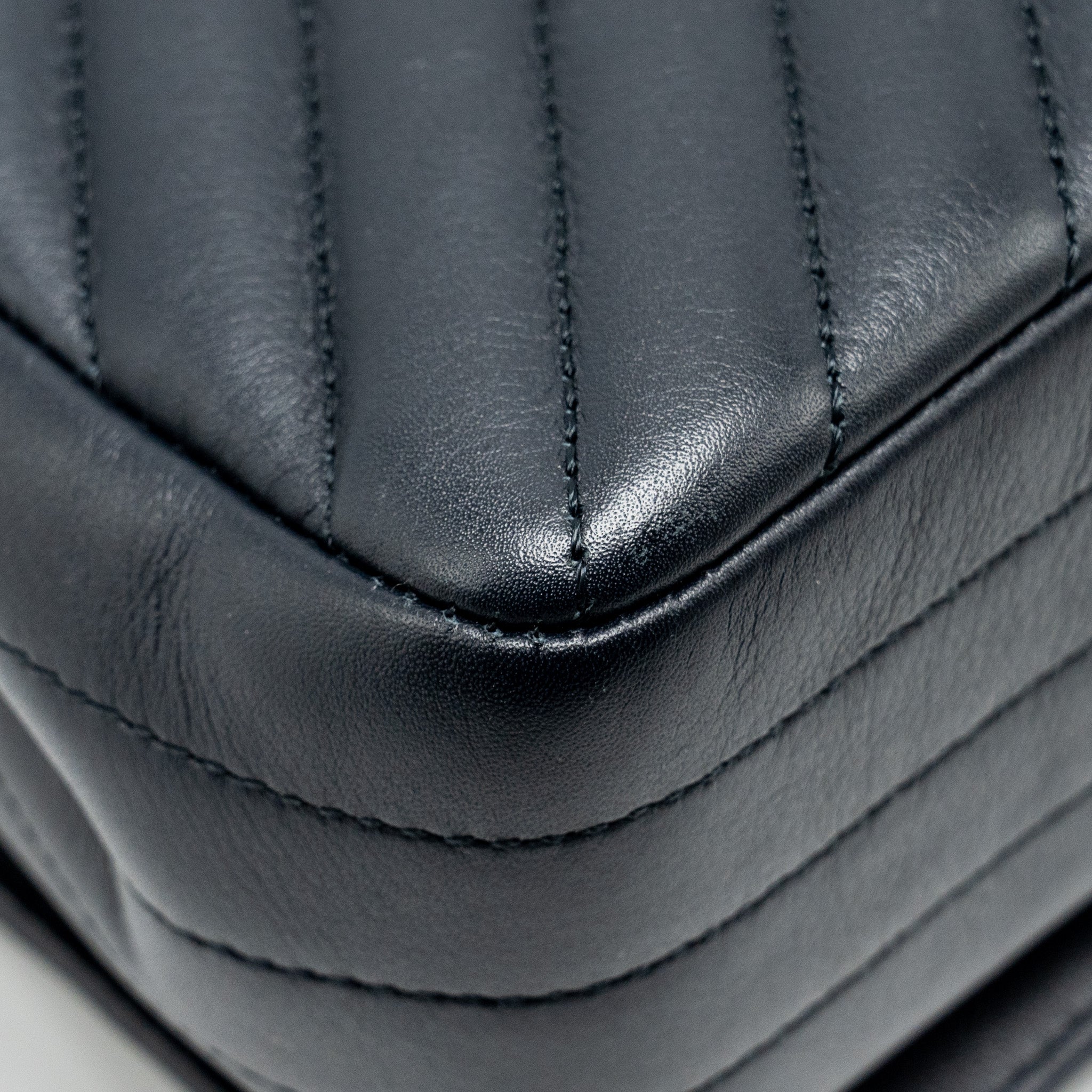 Chanel Seasonal Chevron Flap Bag Calfskin Dark Navy L