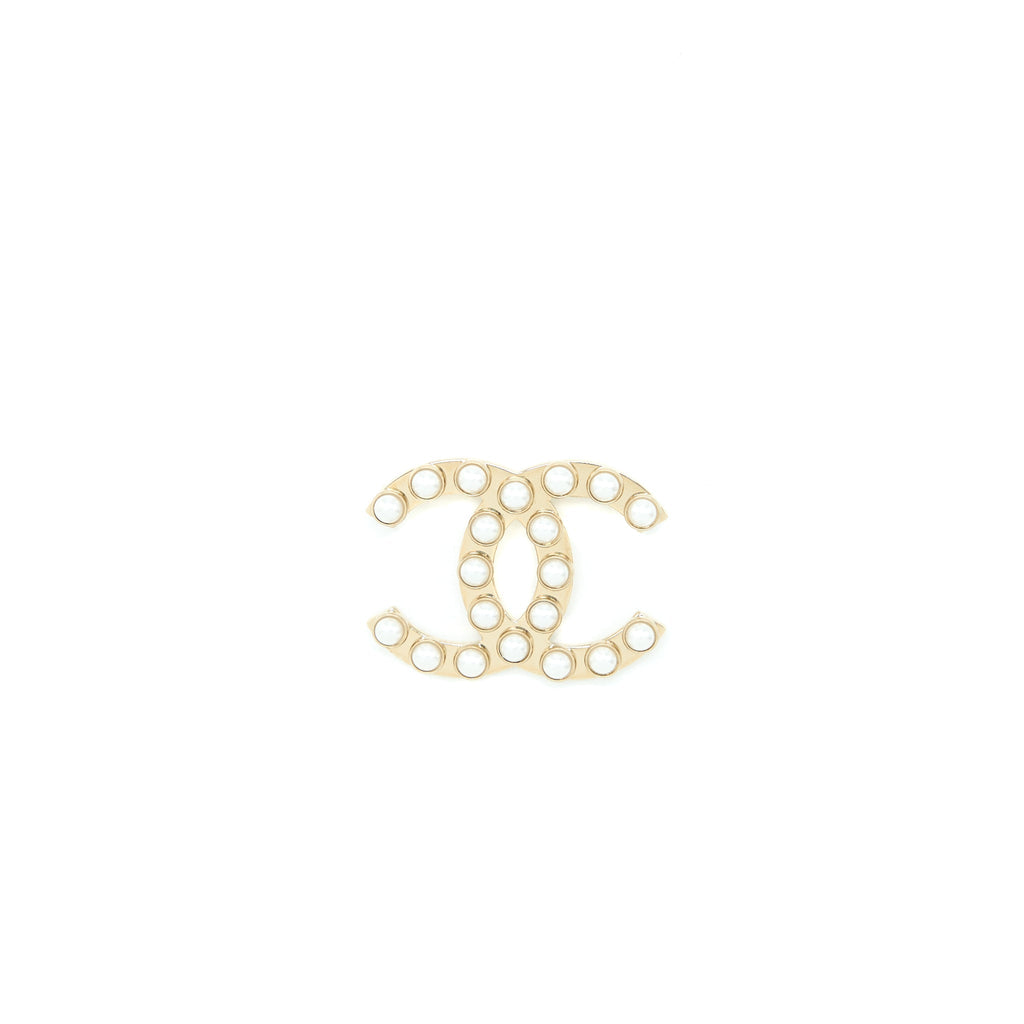Chanel CC Logo With Pearl Brooch Light Gold Tone