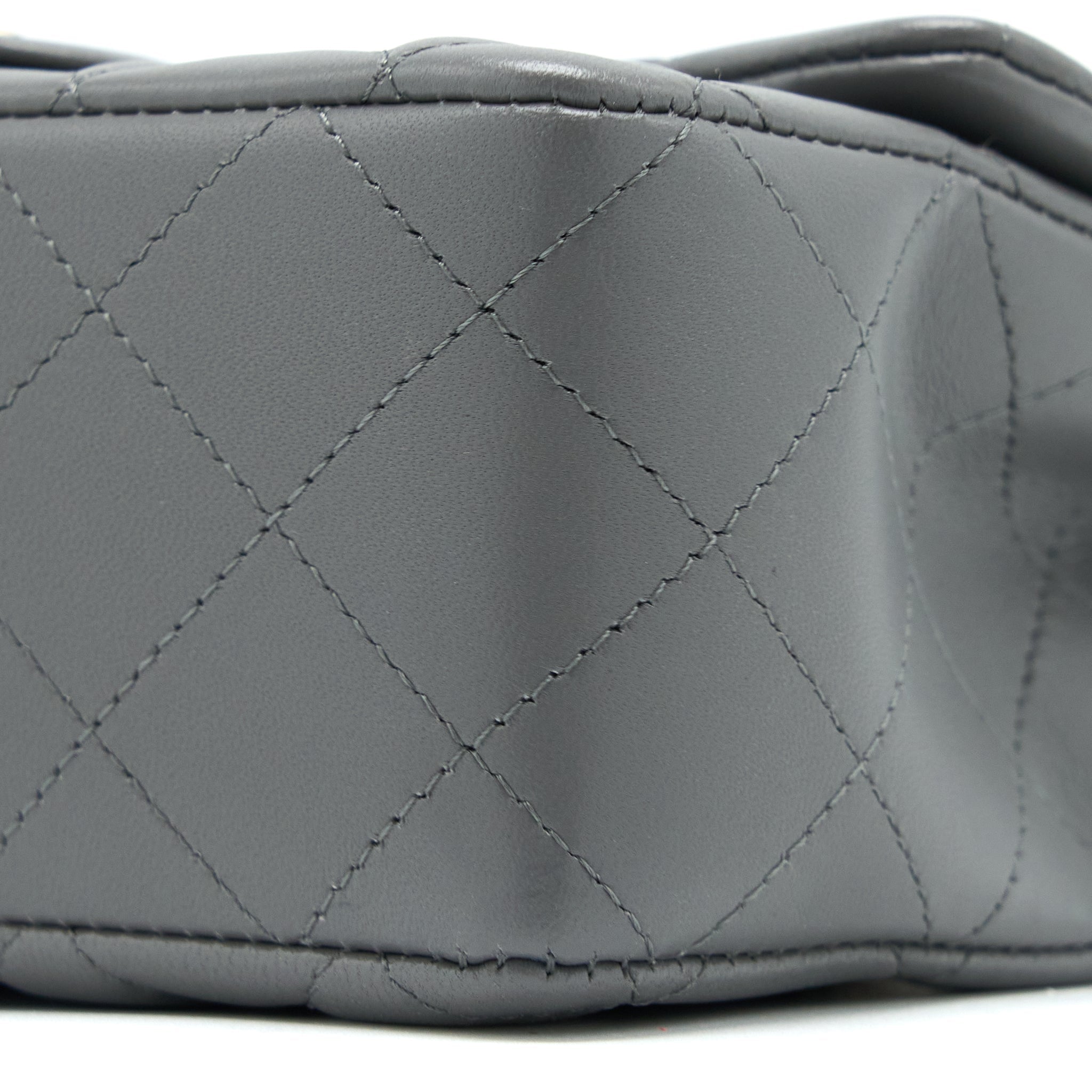 Chanel 22A Mini Rectangular Lambskin Grey L(Microchip)