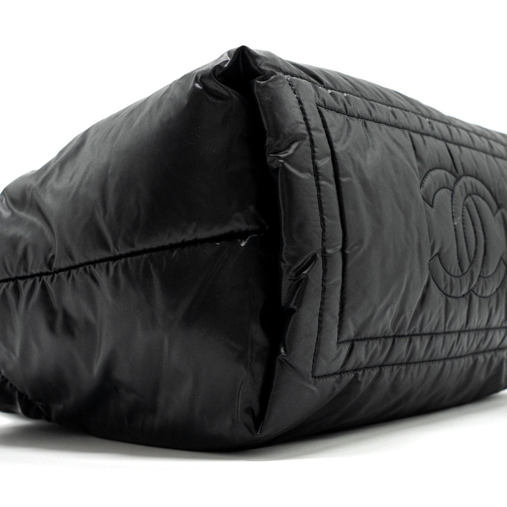 Chanel small puffy Down tote bag nylon black