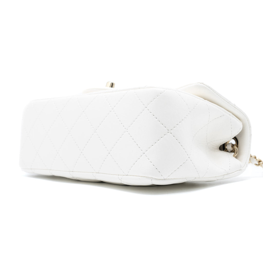Chanel 23C Pearl Crush Mini Rectangular Flap Bag Lambskin White L (Microchip)