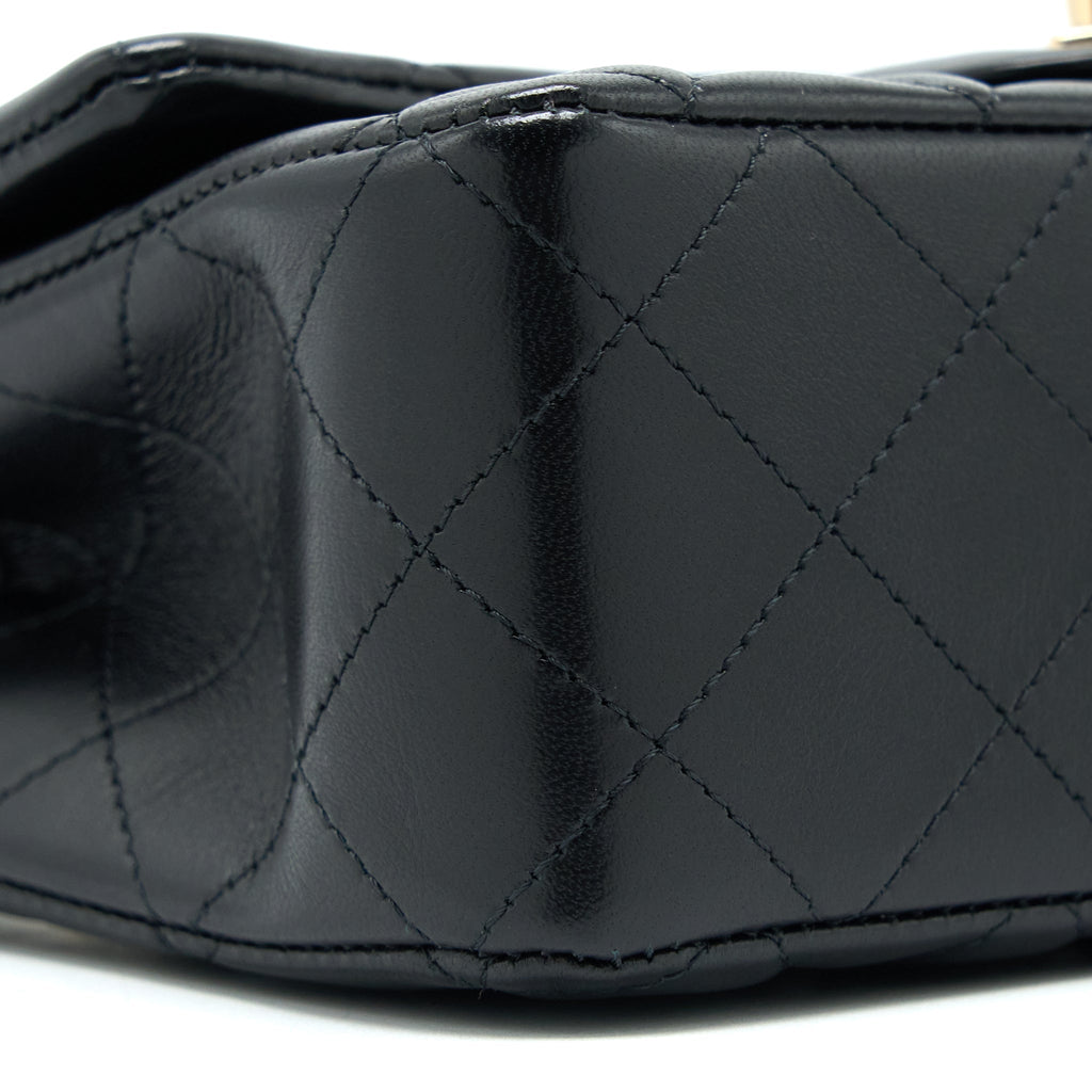 Chanel Classic Mini Rectangular Flap Bag Lambskin Black L (Microchip)