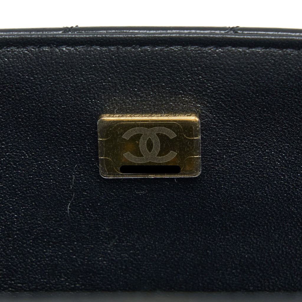 Chanel Classic Mini Rectangular Flap Bag Lambskin Black L (Microchip)