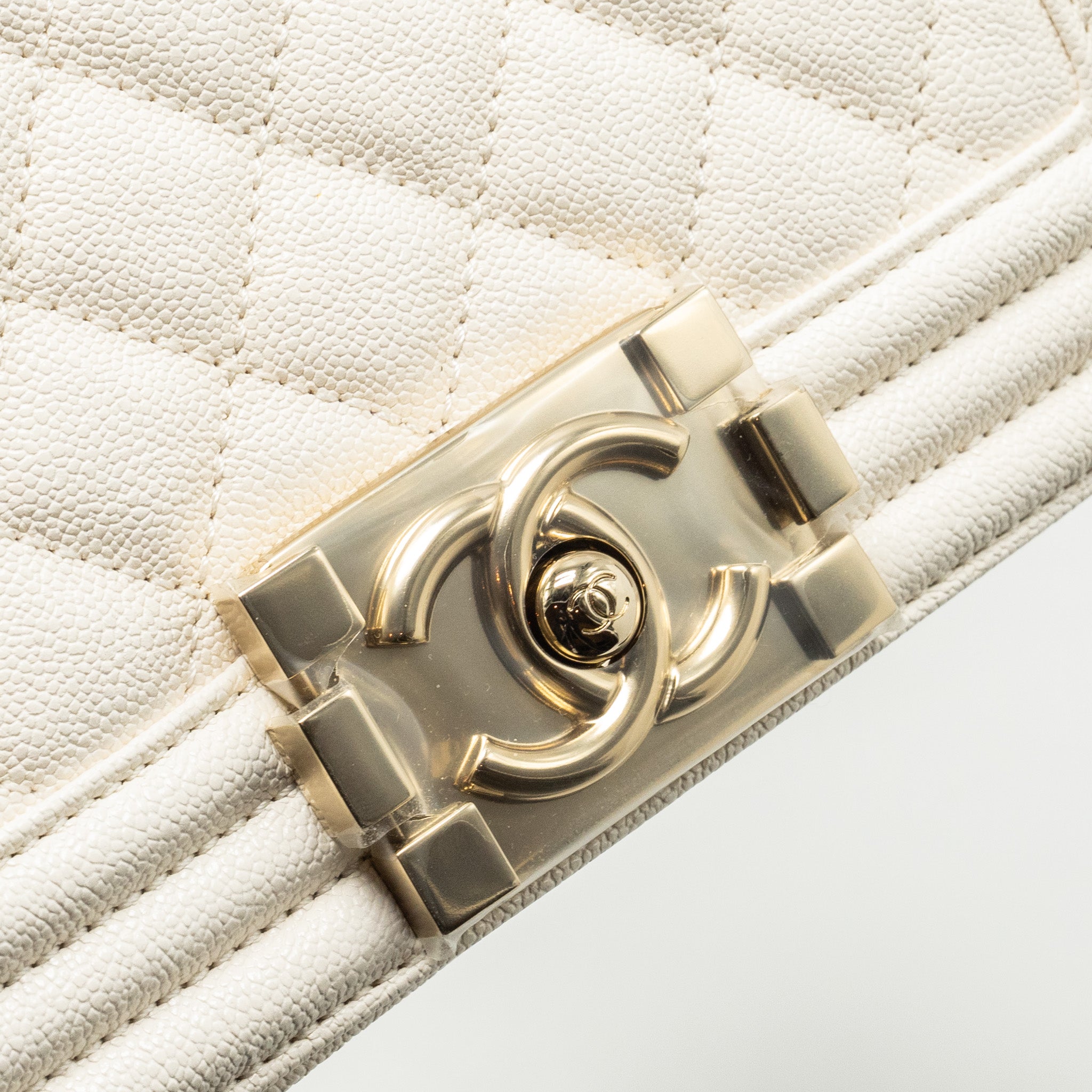 Chanel Small Boy Bag caviar white L