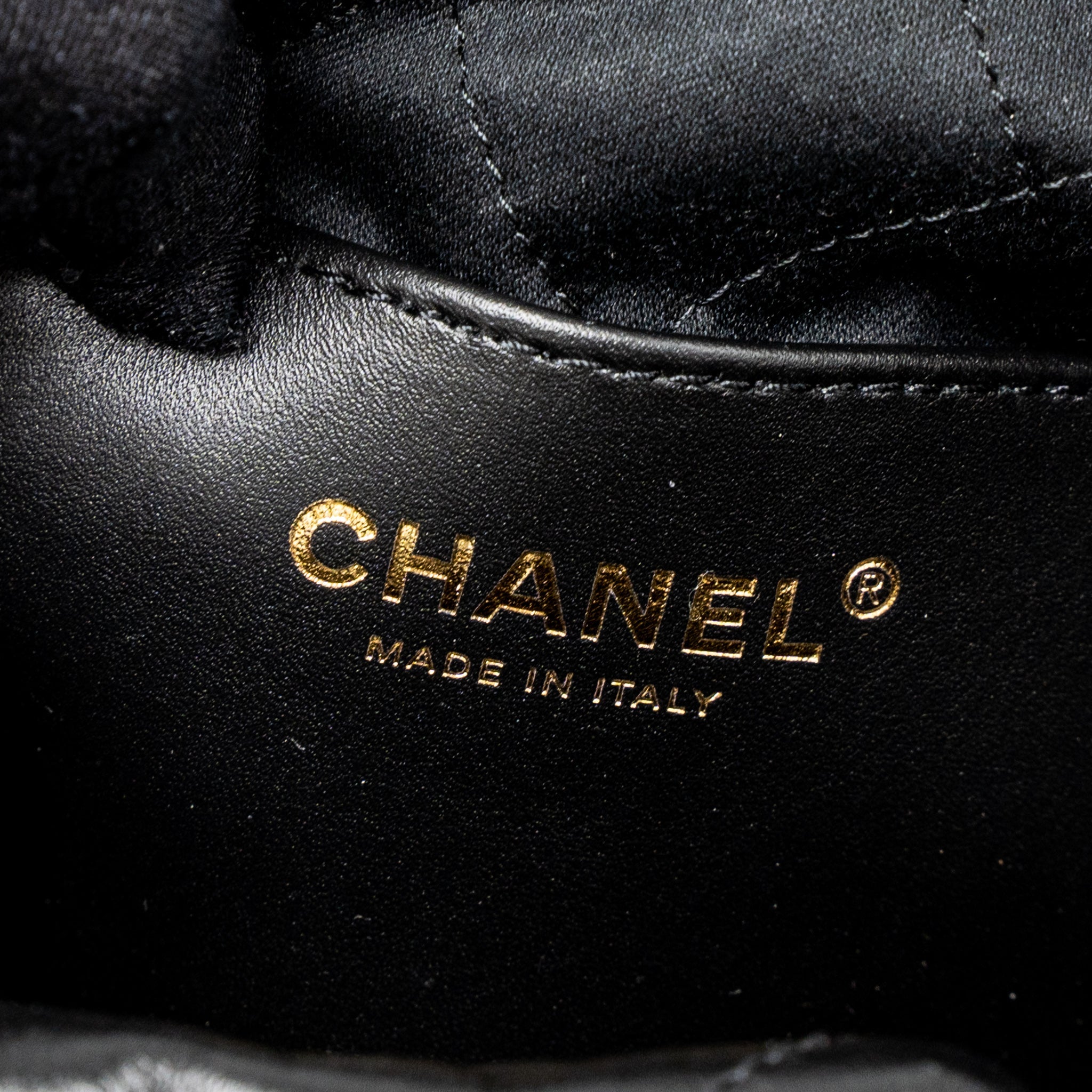 Chanel 23S Mini 22 Bag Shiny Calfskin Black Brushed  (Microchip)