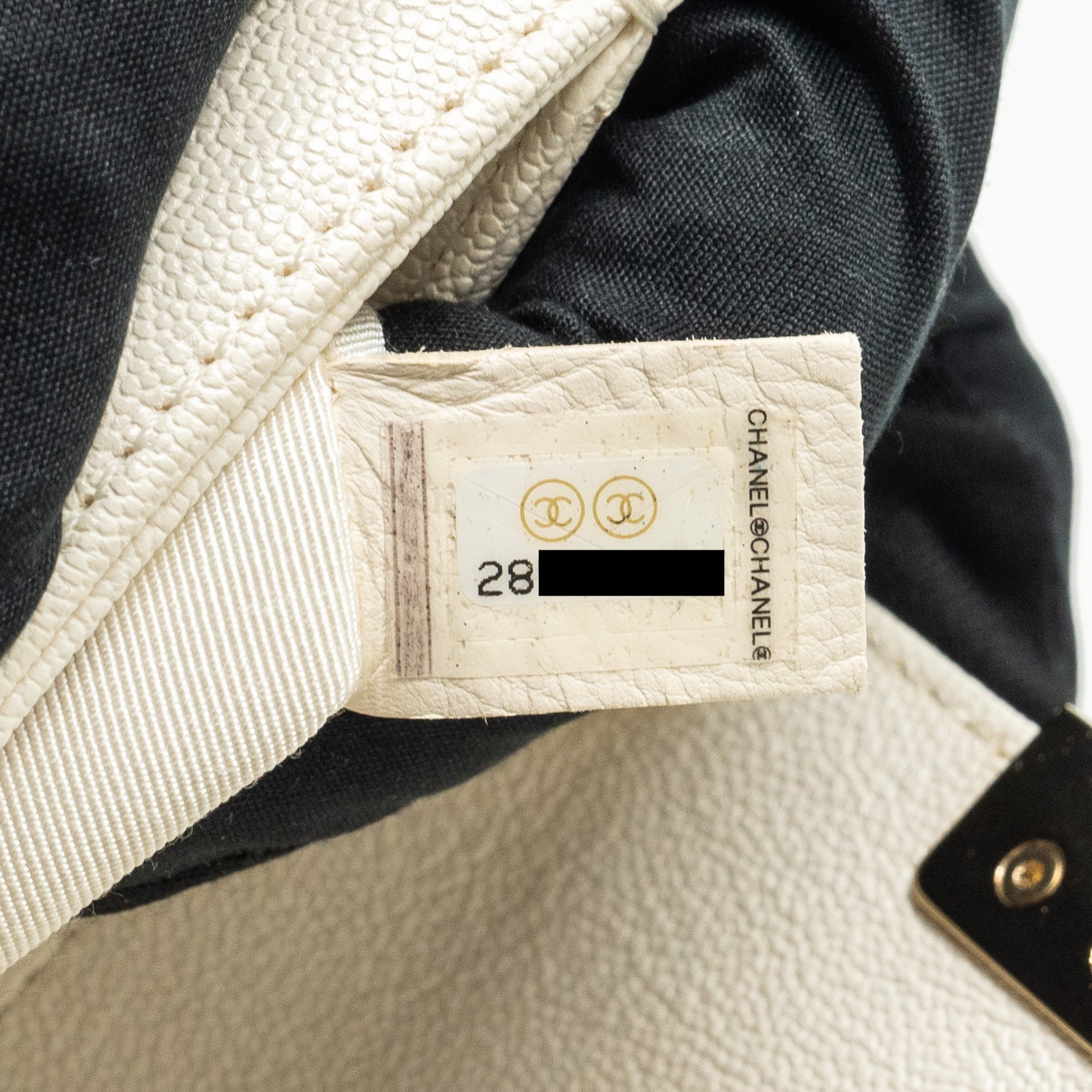 Chanel Small Boy Bag caviar white L