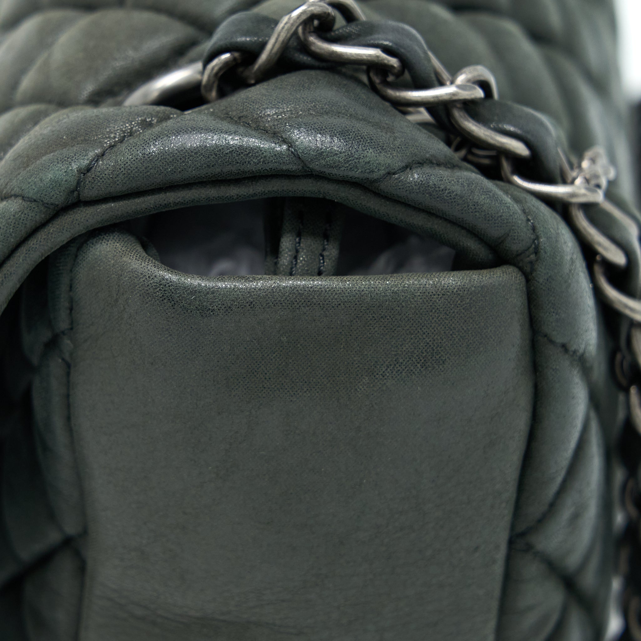 Chanel Quilted Flap Bag Iridescent Calfskin Dark Green Ruthenium