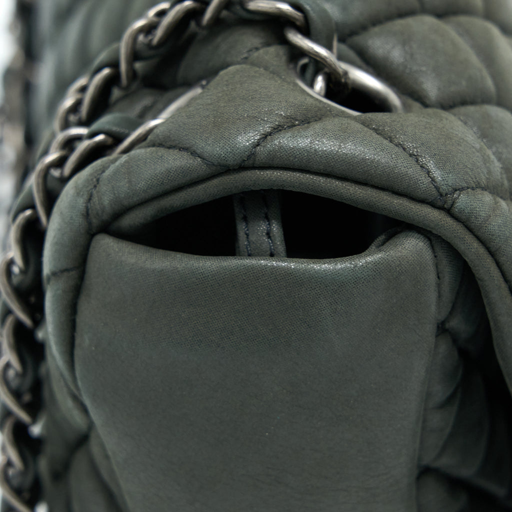 Chanel Quilted Flap Bag Iridescent Calfskin Dark Green Ruthenium
