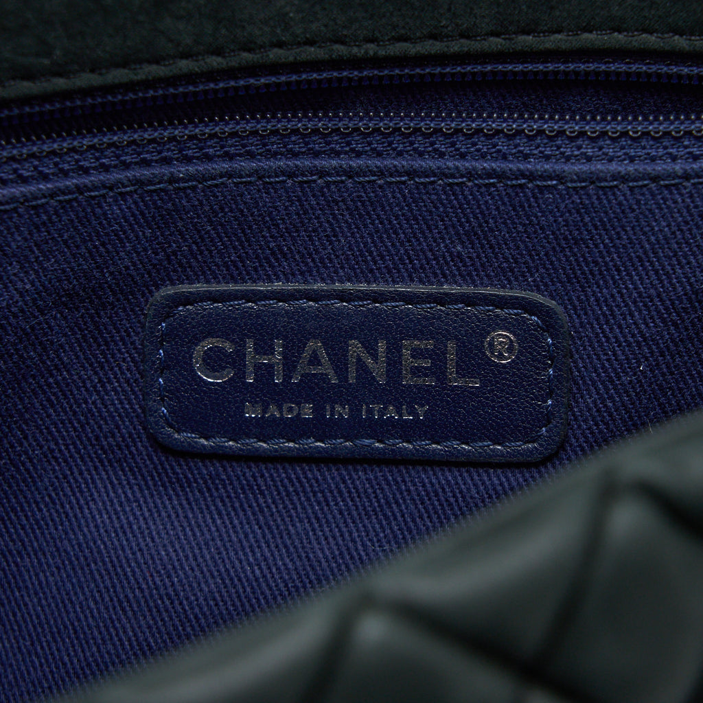 Chanel Quilted Flap Bag Iridescent Calfskin Dark Green Ruthenium