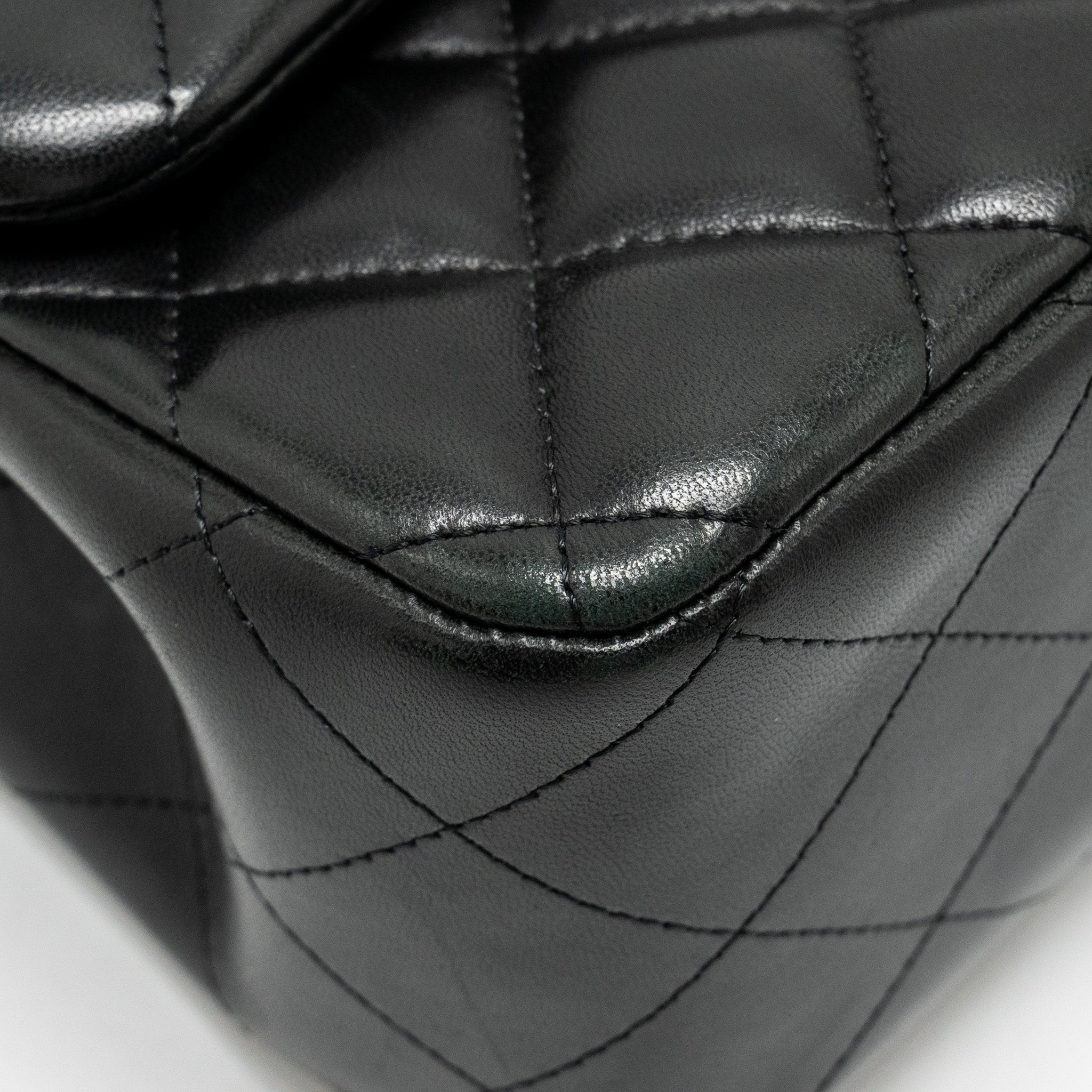 Chanel Jumbo Classic Double Flap Bag Lambskin BLACK