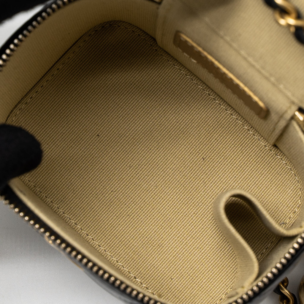 Chanel Pearl Crush Mini Vanity Case Lambskin Black