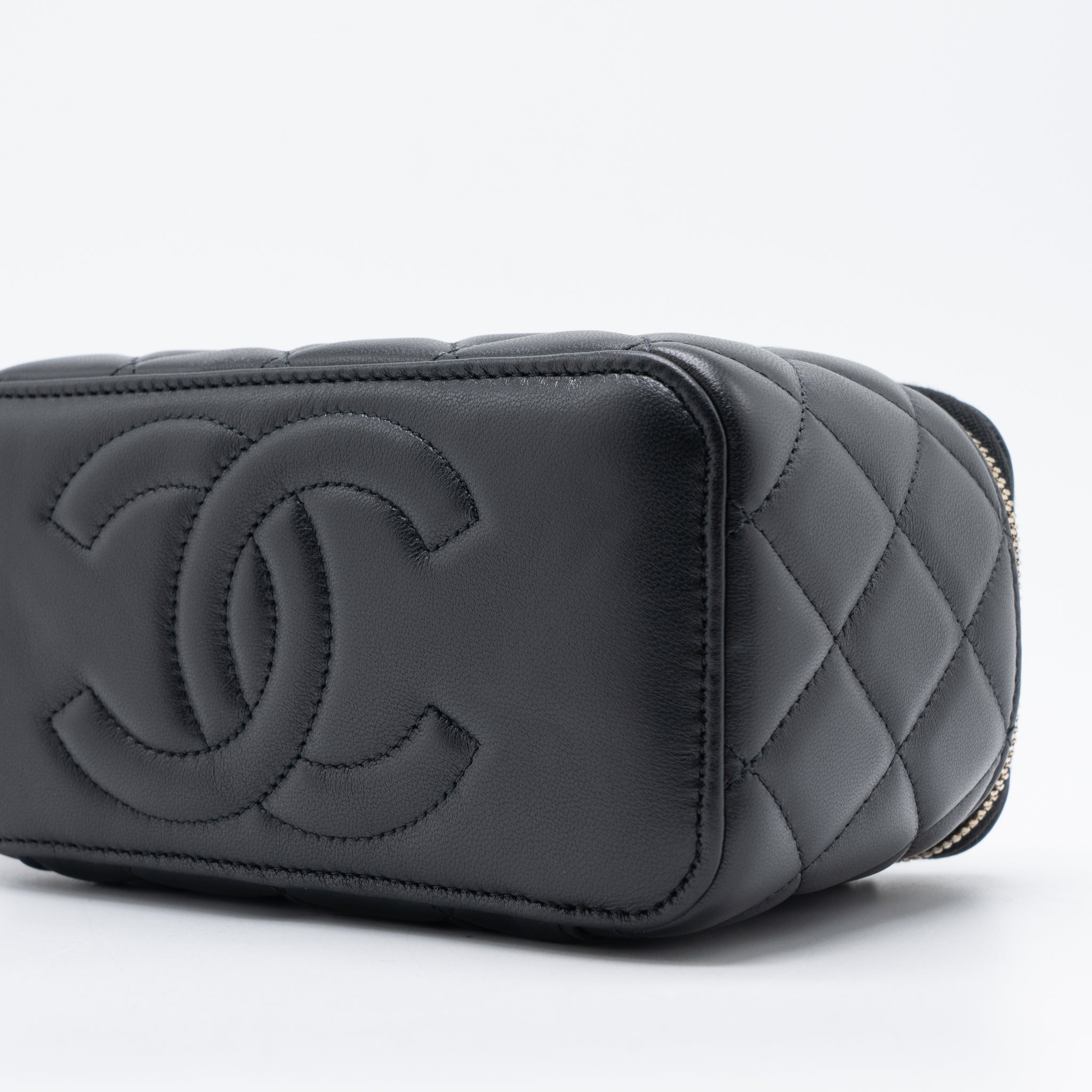 Chanel 23C Pearl Crush Long Vanity Lambskin Black Brushed  (Microchip)