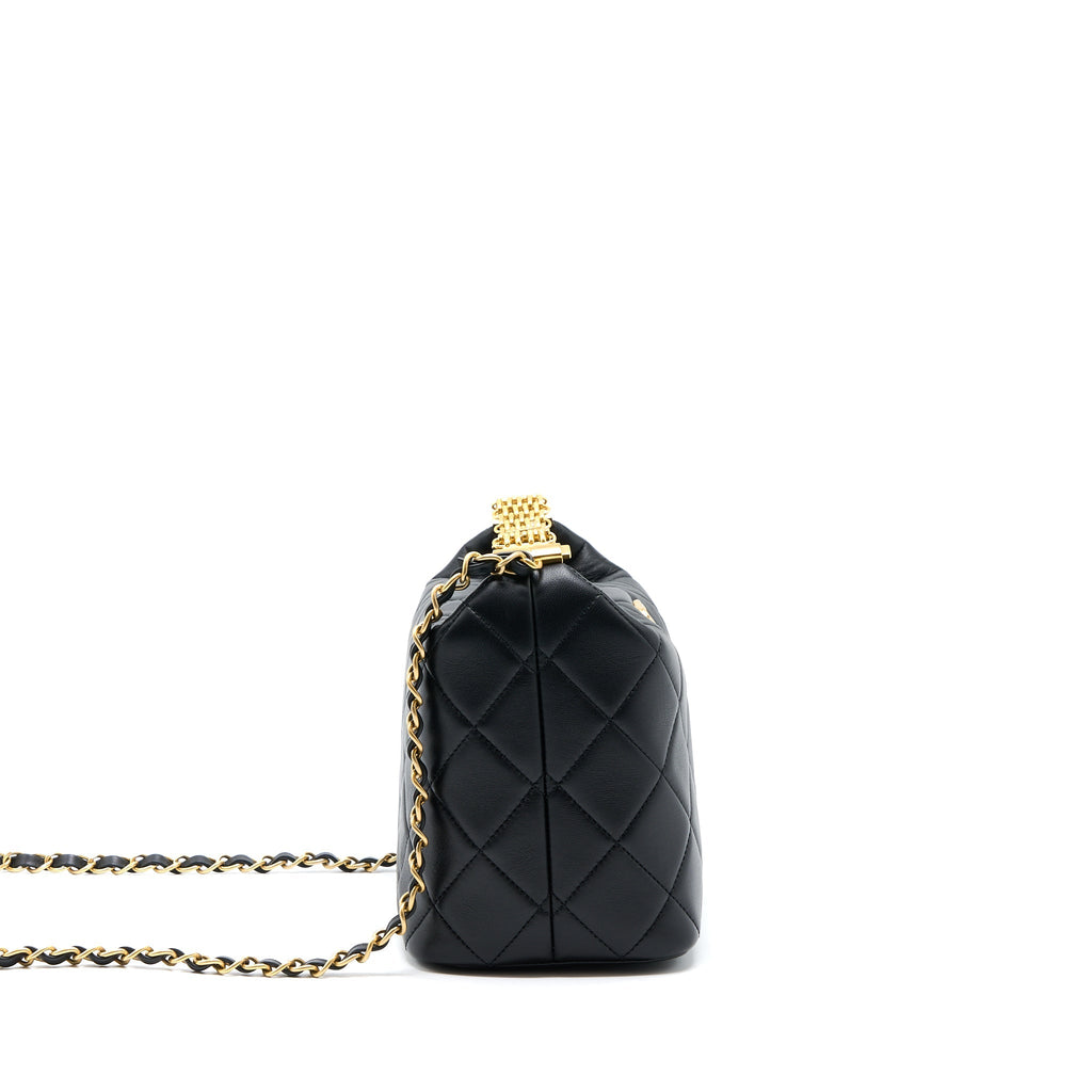 Chanel 22S Detail Handle Hobo Crossbody Bag Lambskin Black (Microchip)