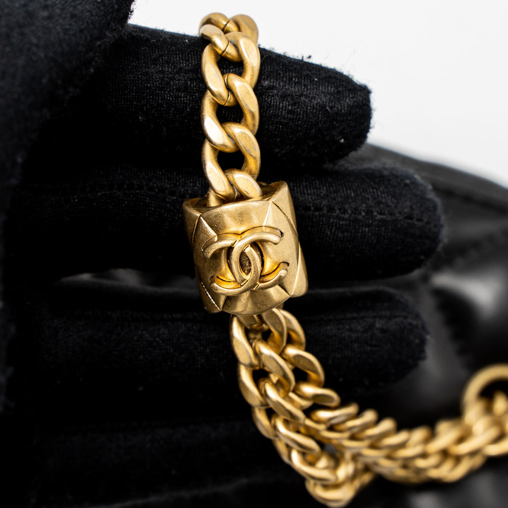 Chanel 22K Gold Pillar Adjustable Chain Long Vanity Lambskin Black Brushed (Microchip)