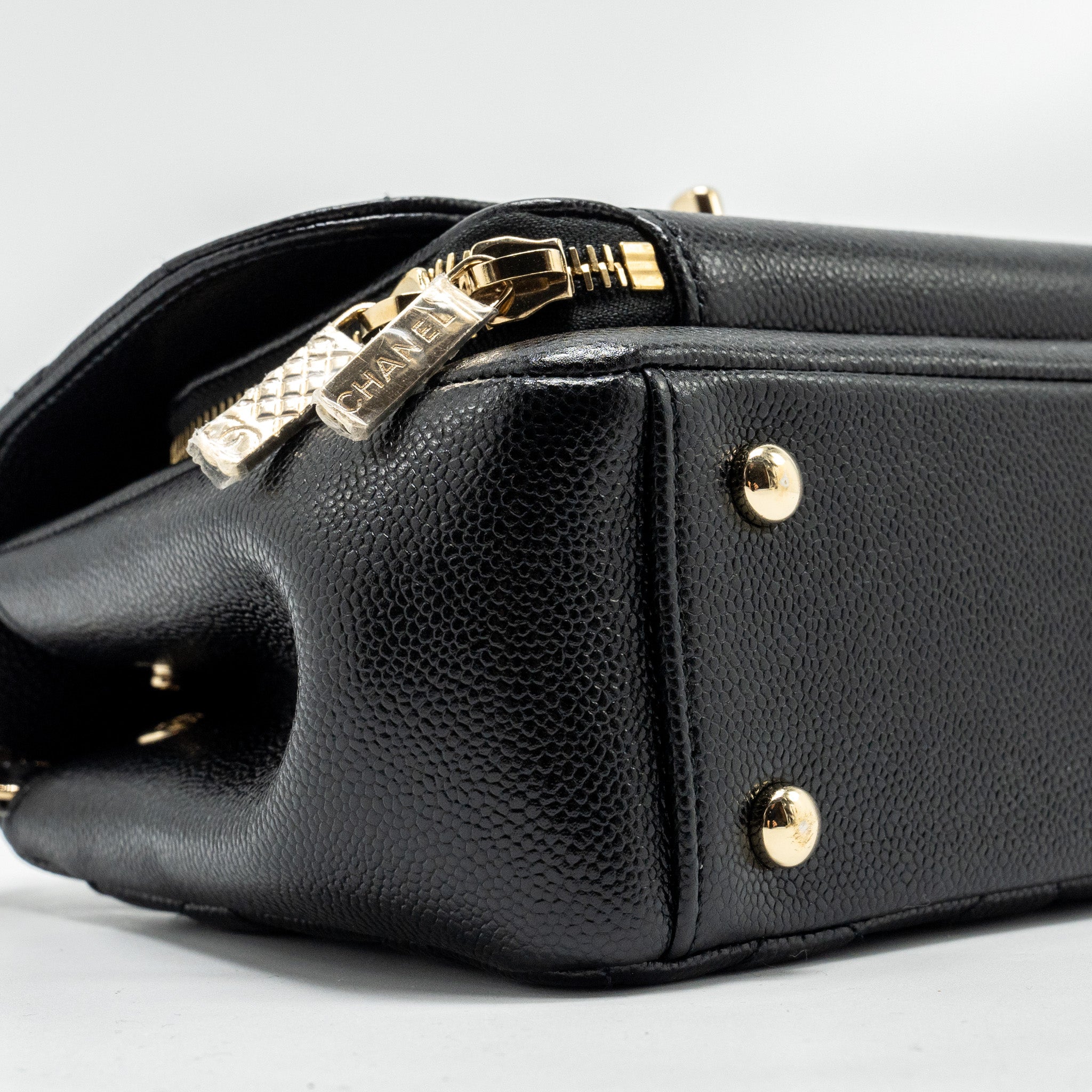 Chanel Small Business Affinity Caviar Black L