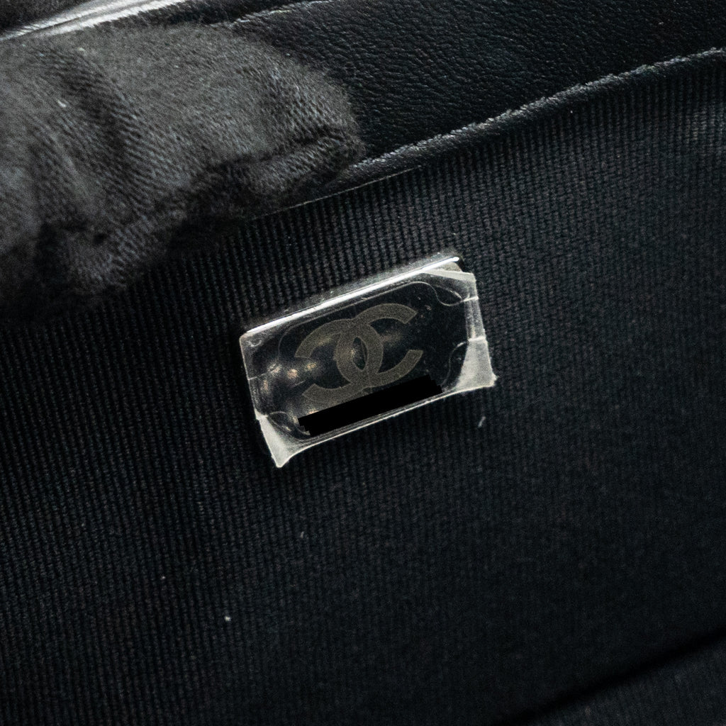 Chanel Small Boy Bag Calfskin Black  (microchip)