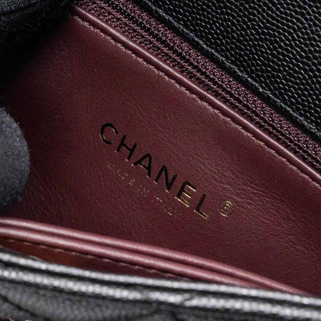 Chanel small coco handle caviar black L (Microchip)