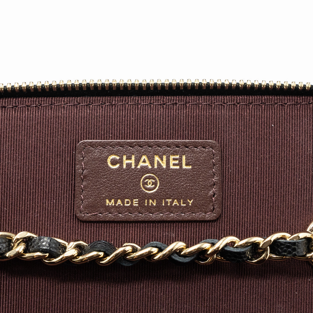 Chanel long vanity with chain caviar black L