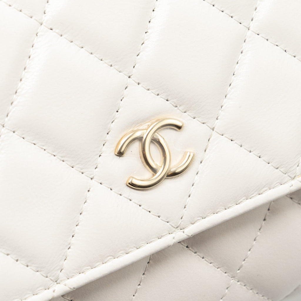Chanel Top Handle Flap Wallet with chain Lambskin White L (Microchip)