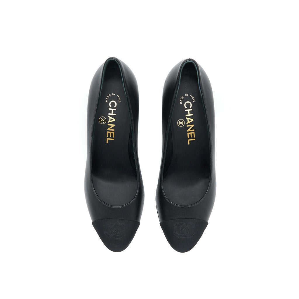 Chanel Size 36 CC Logo Heels With Pearl Black