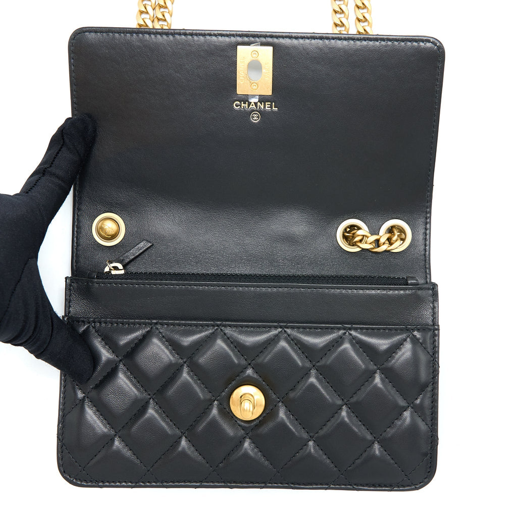 Chanel 22K Gold Pillar Wallet On Chain Lambskin Black Brushed (Microchip)