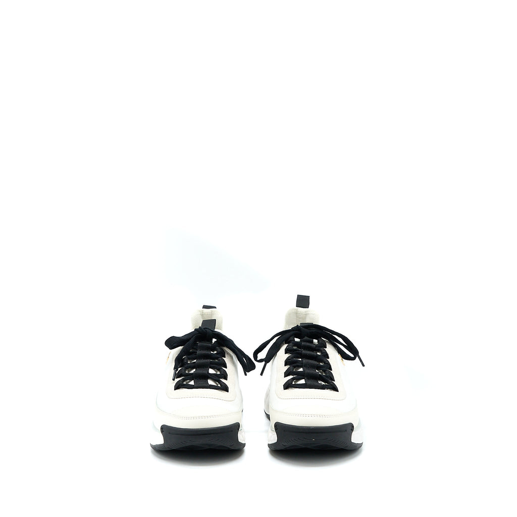 Chanel Size 41 Sport Trail Sneaker Suede/Calfskin White/Black