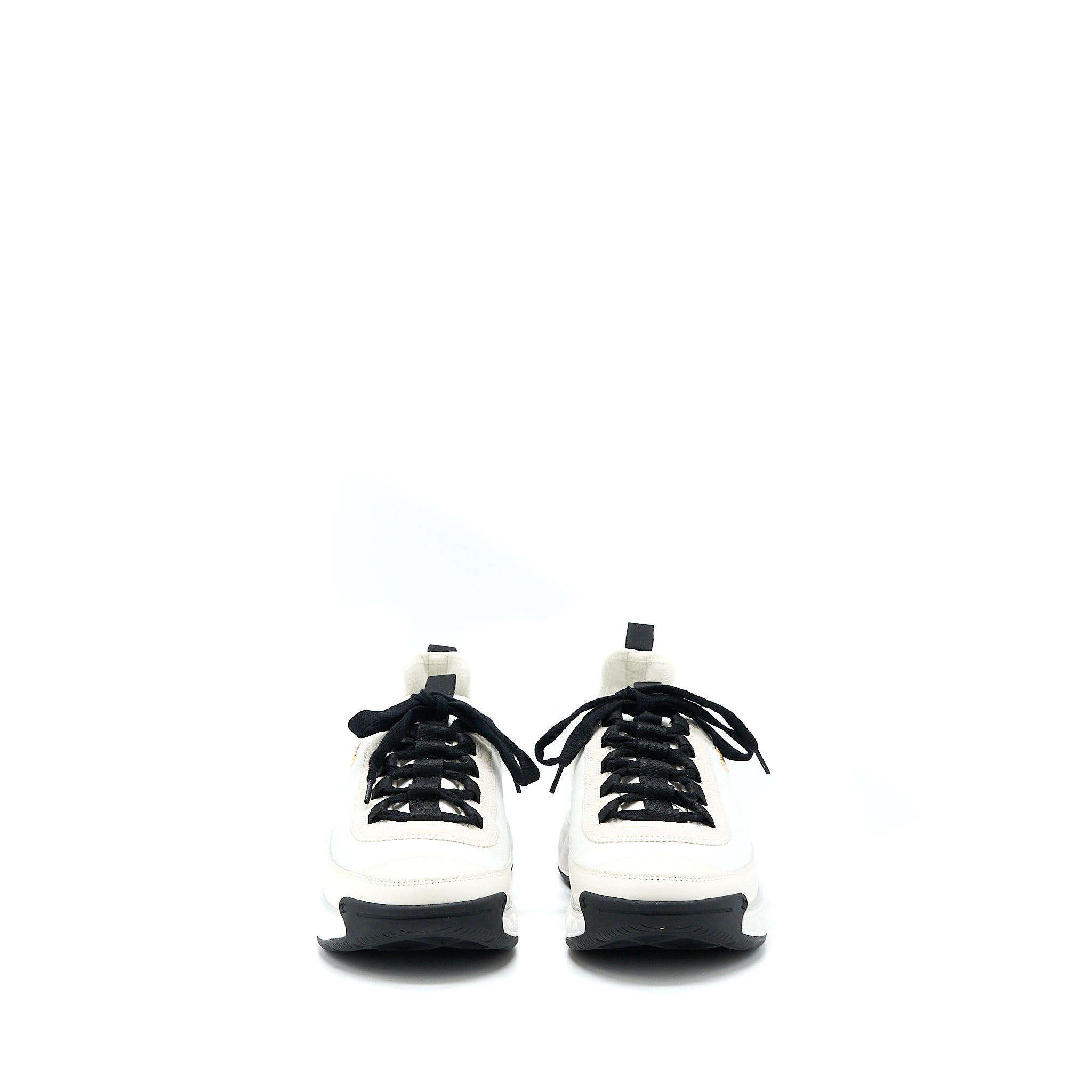 Chanel Size 41 Sport Trail Sneaker Suede/Calfskin White/Black