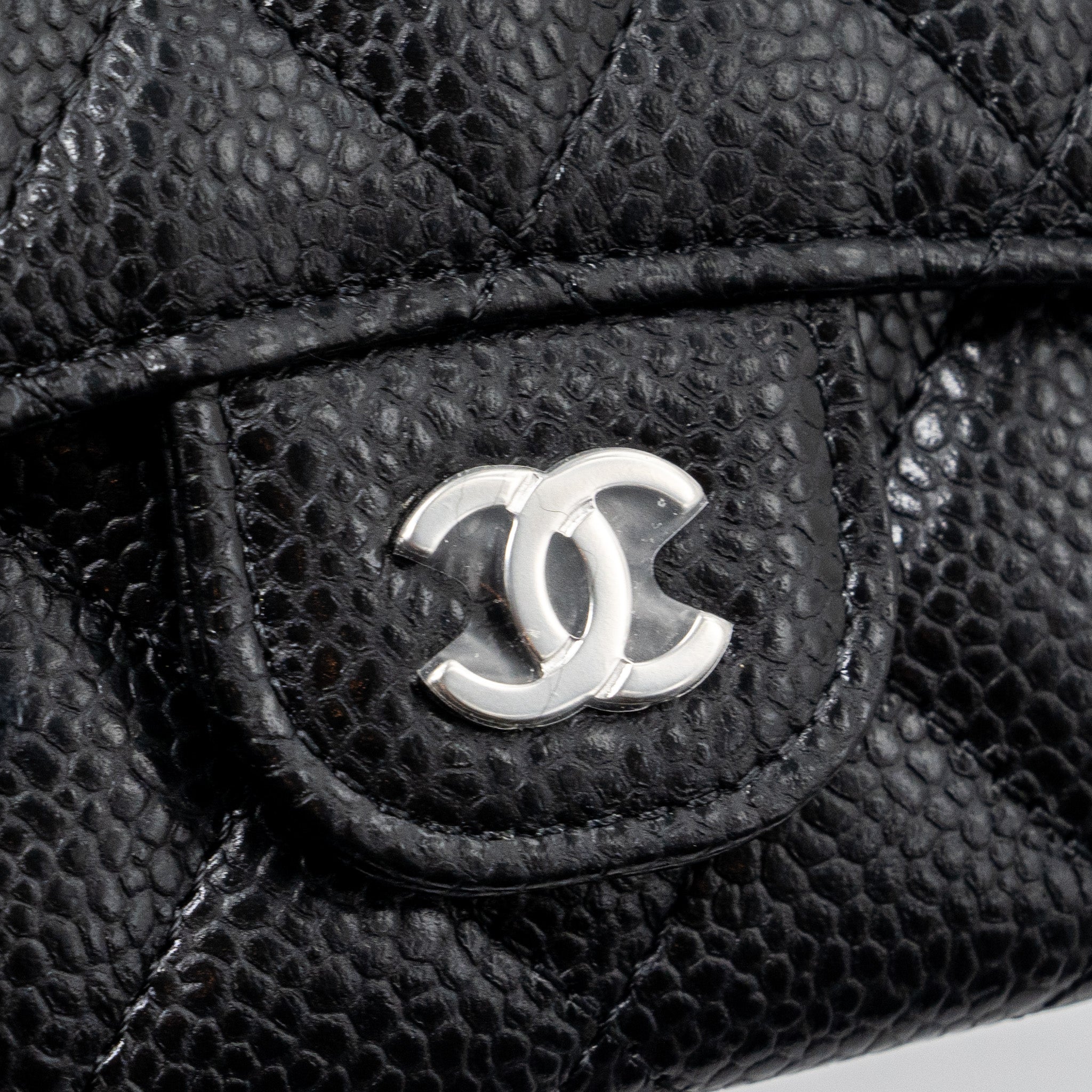 Chanel classic flap card holder caviar black  (microchip)