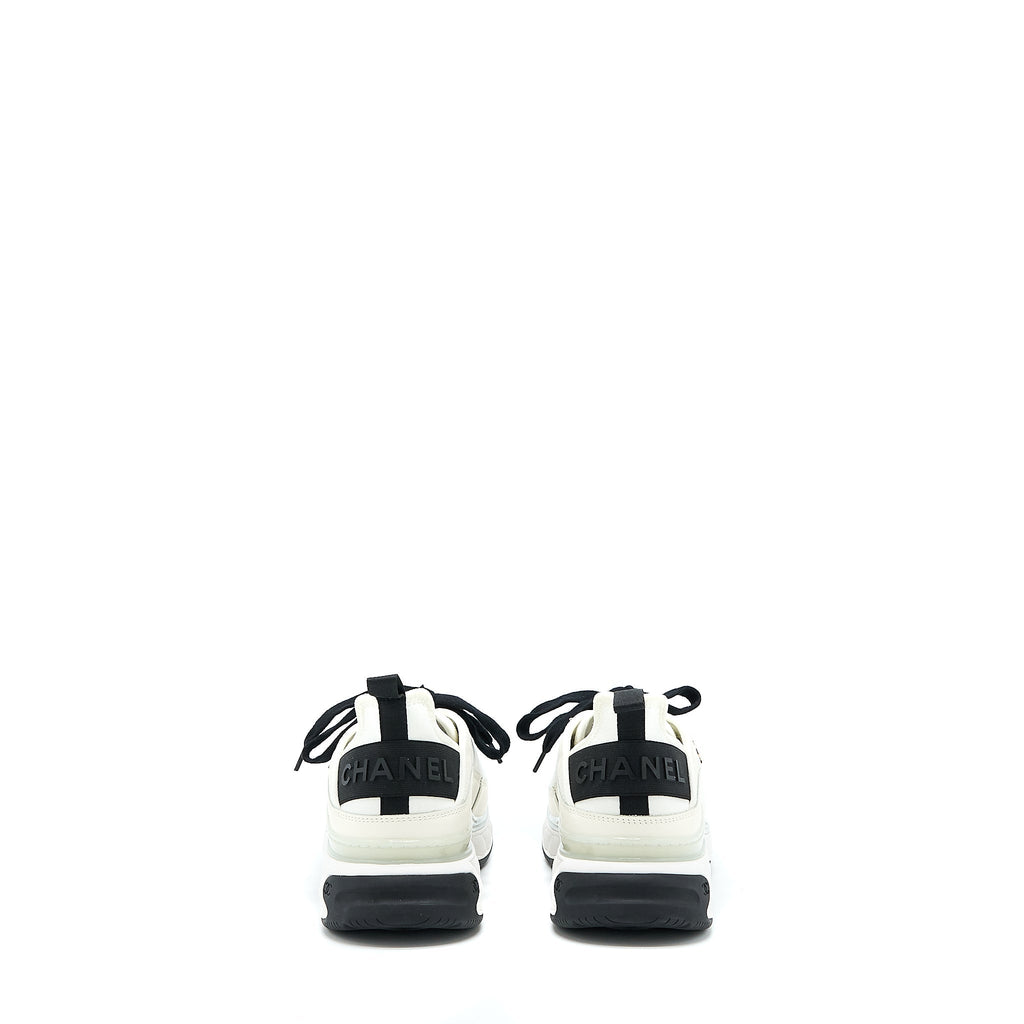 Chanel Size 41 Sport Trail Sneaker Suede/Calfskin White/Black