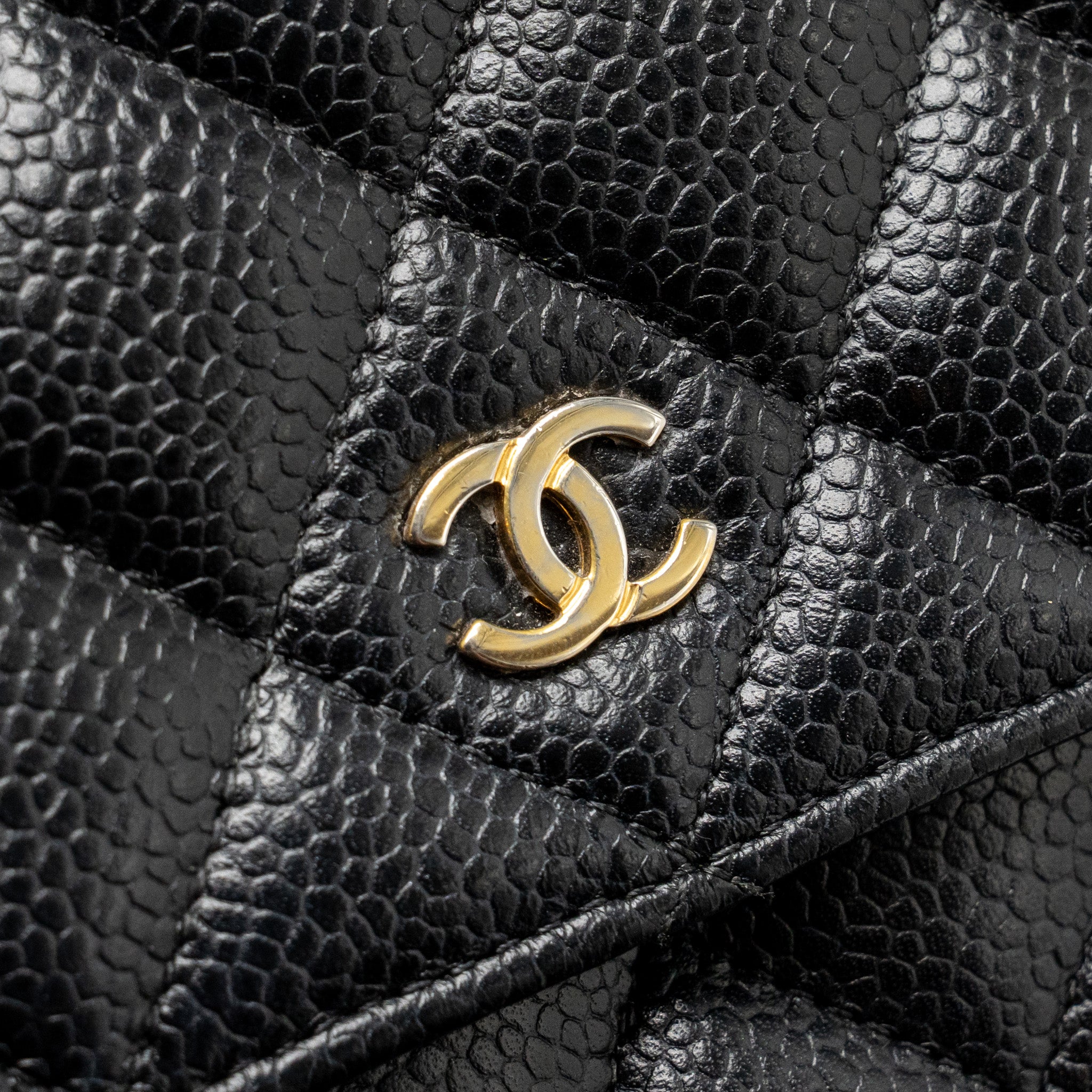 Chanel Classic wallet on chain caviar Black