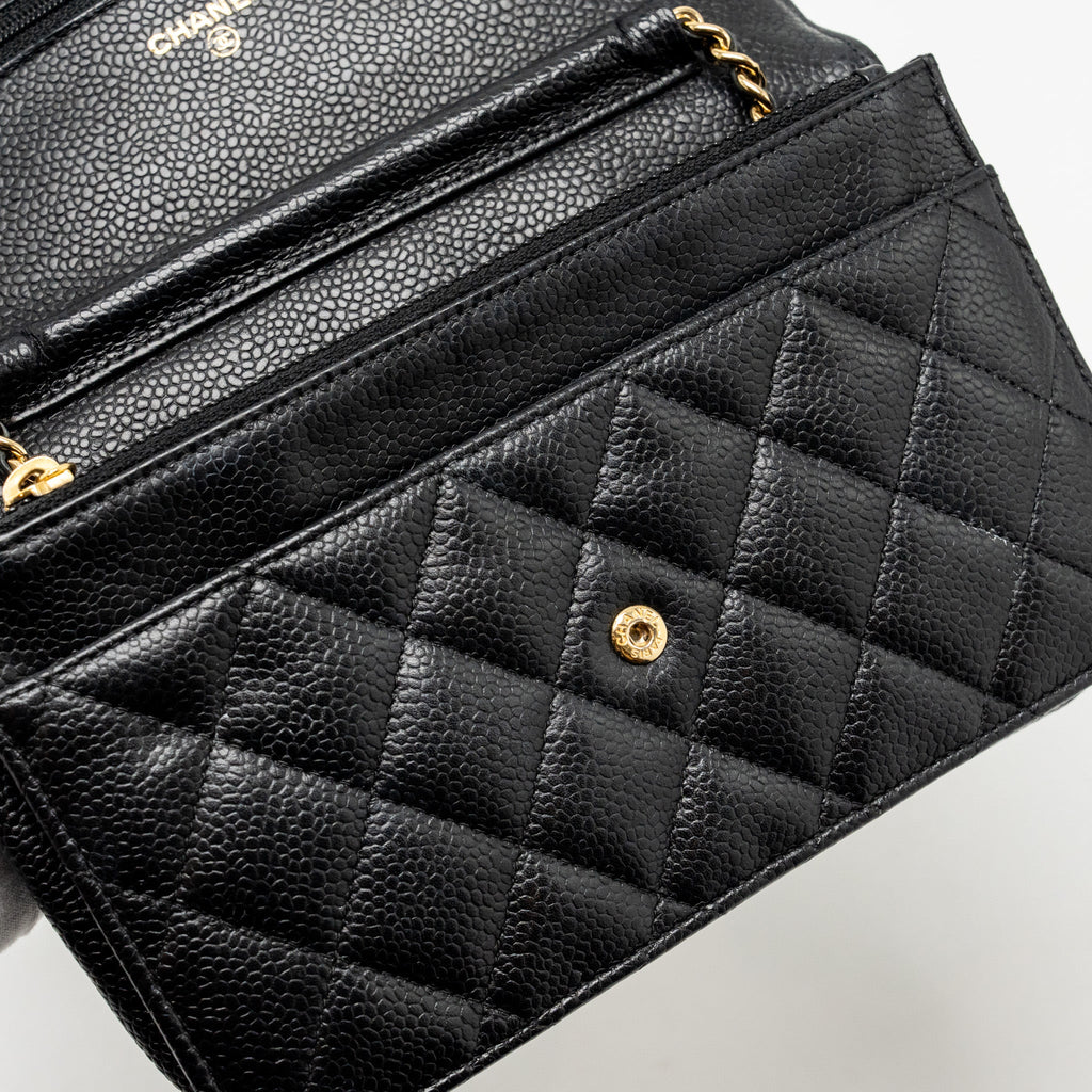 Chanel Classic wallet on chain caviar Black