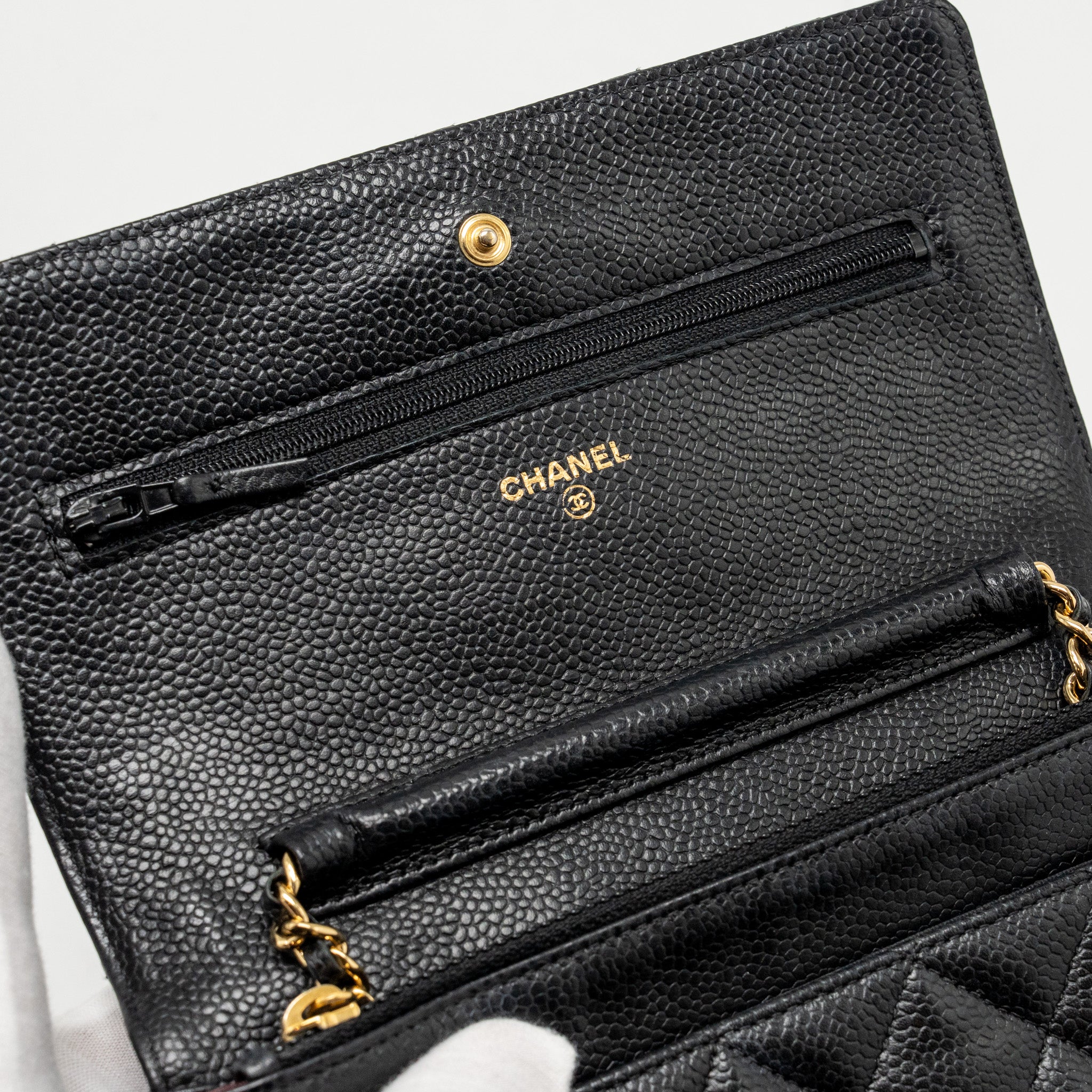 Chanel Classic wallet on chain caviar Black
