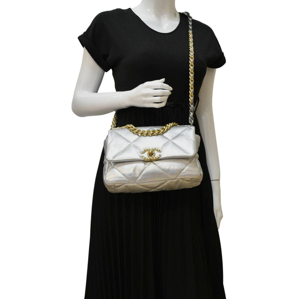 CHANEL 19 Medium Flap Quilted Leather Shoulder Bag Metallic Silver