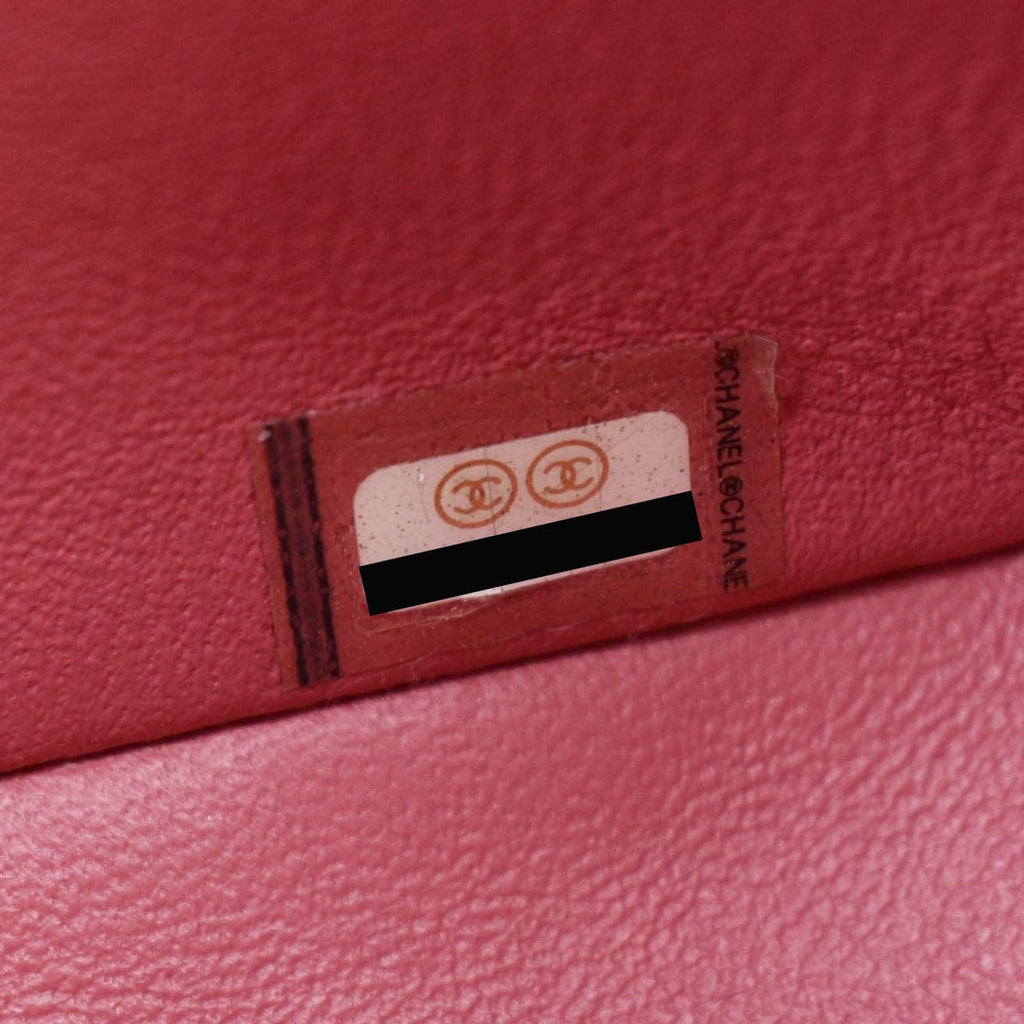 CHANEL Timeless Classic Square Flap Chevron Calfskin Leather Crossbody Bag Pink