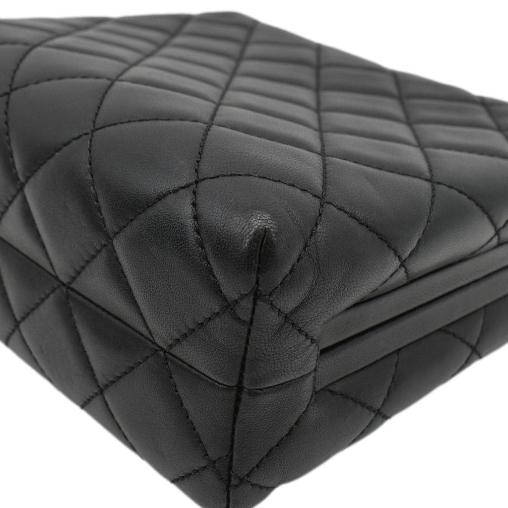 CHANEL CC Kisslock Box Lambskin Leather Chain Shoulder Bag Black