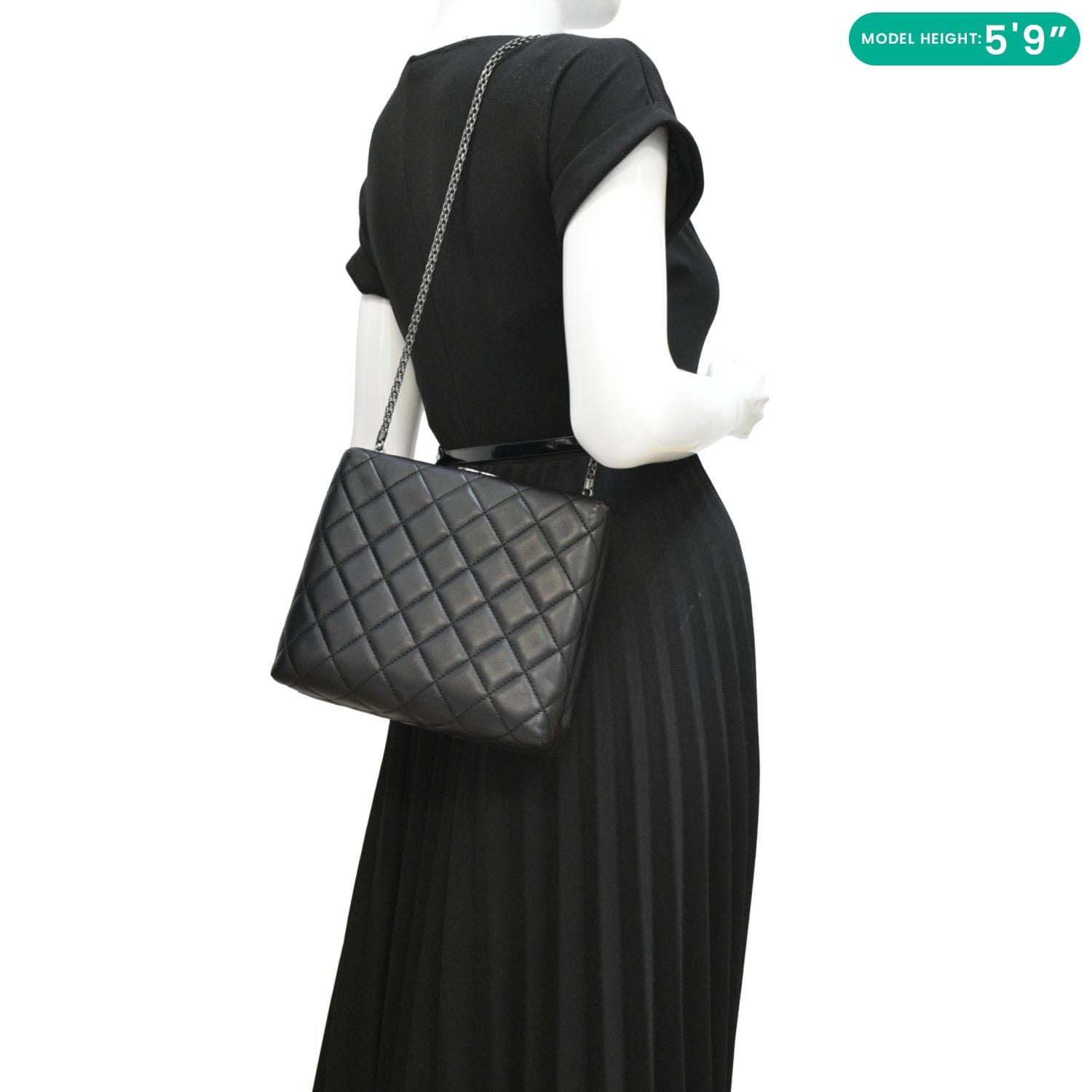 CHANEL CC Kisslock Box Lambskin Leather Chain Shoulder Bag Black