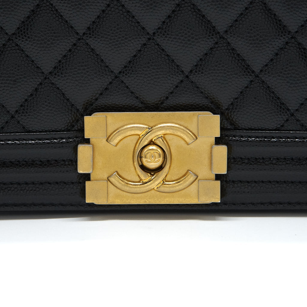 Chanel Medium leboy black Caviar