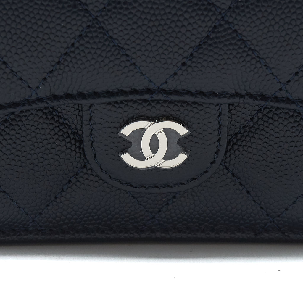 Chanel Small Compact Wallet Caviar leather indigo