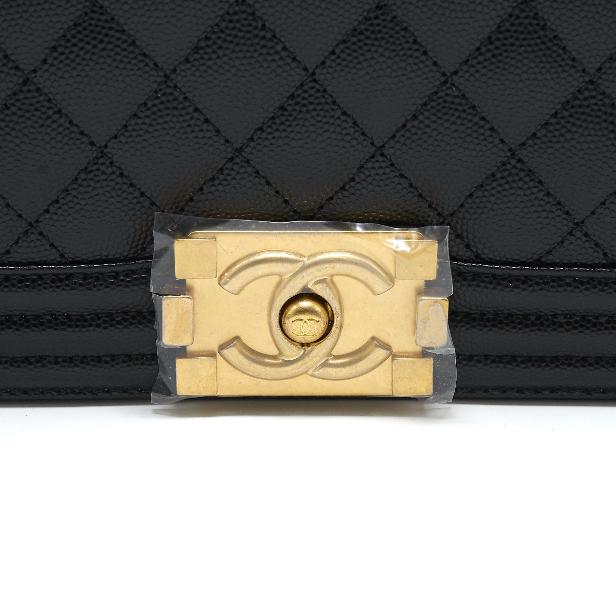 Chanel Small Boy Bag Caviar black