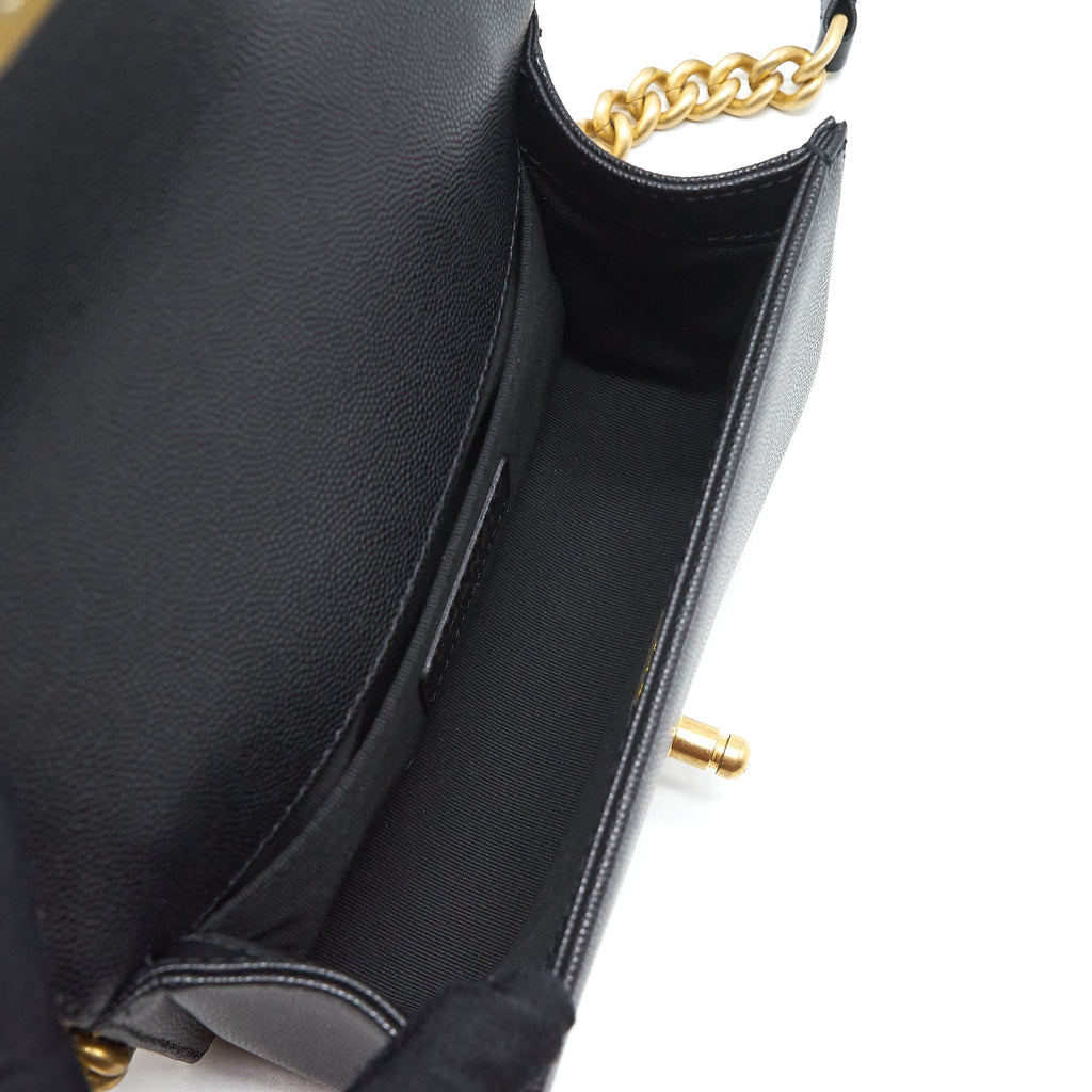 Chanel Small Boy Bag Caviar black
