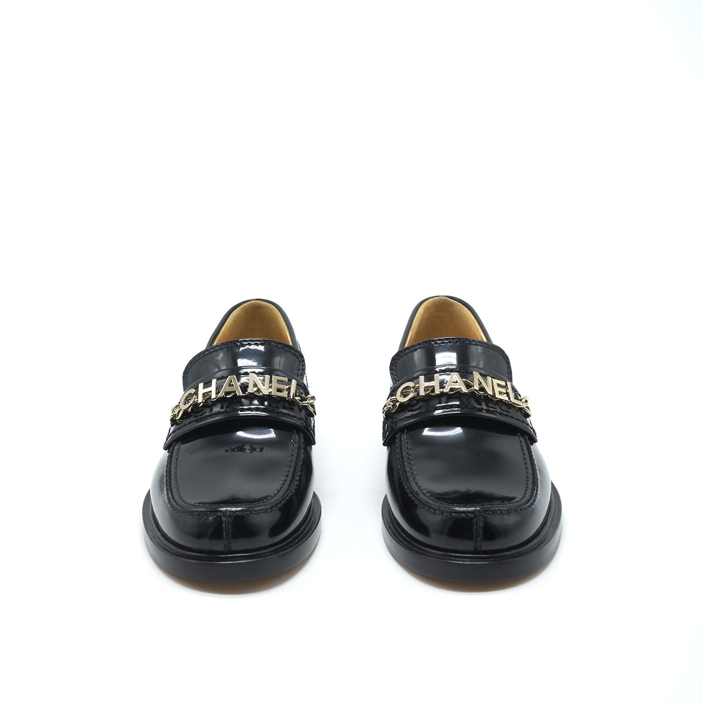 Chanel size35 Loafer Patent leather black L