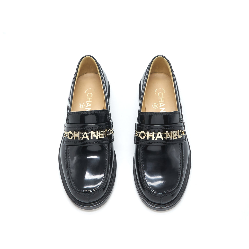 Chanel size35 Loafer Patent leather black L