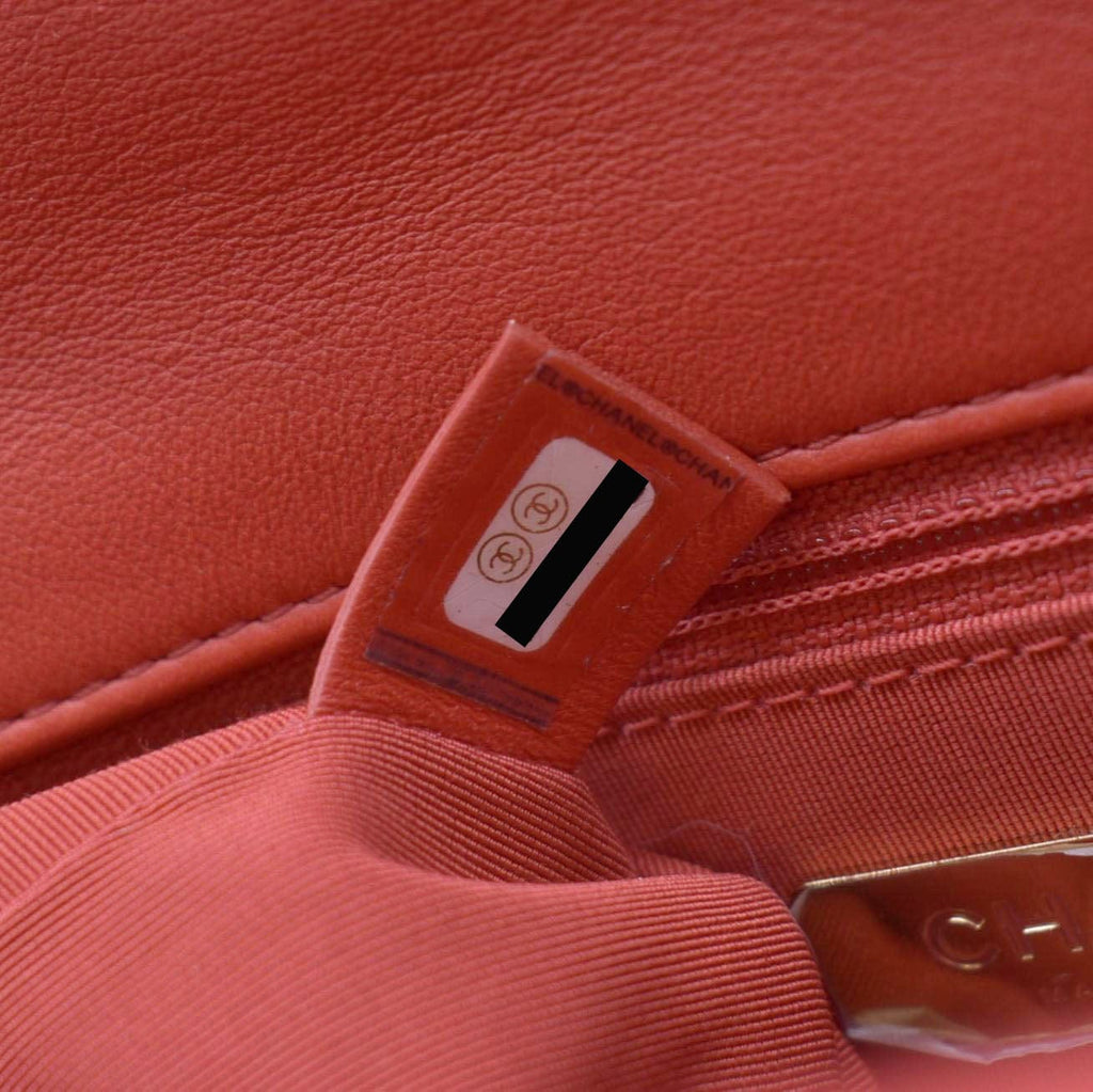CHANEL 19 Flap Quitled Jersey Lambskin Shoulder Bag Red