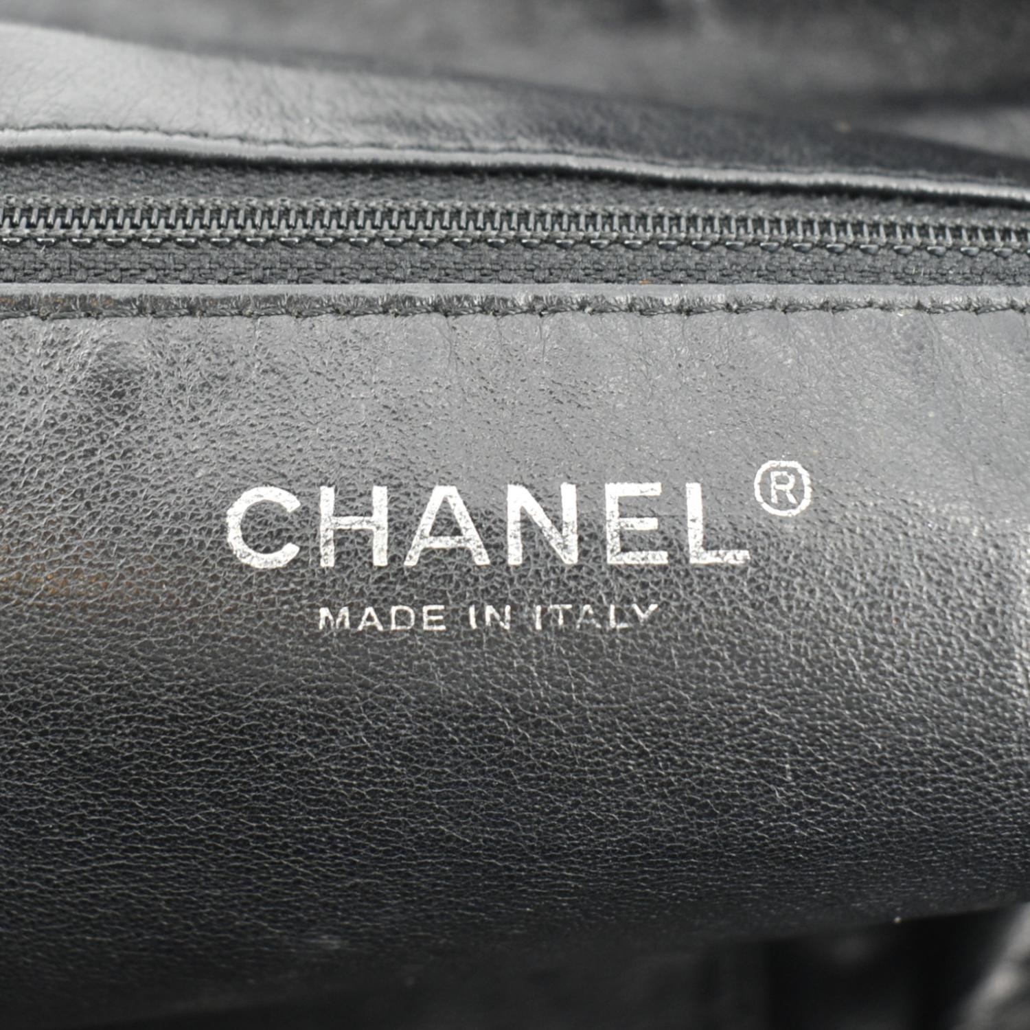 CHANEL Modern Chain Calfskin Leather Hobo Bag Black