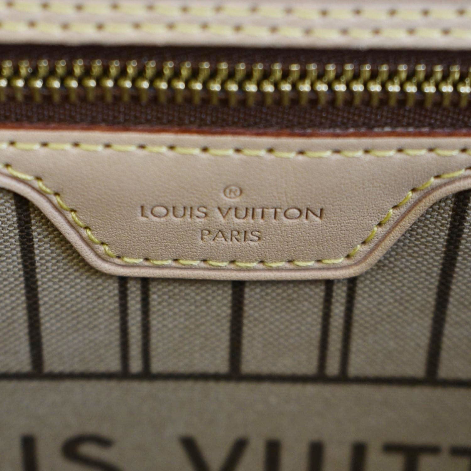 LOUIS VUITTON Neverfull MM Monogram Canvas Tote Bag Brown