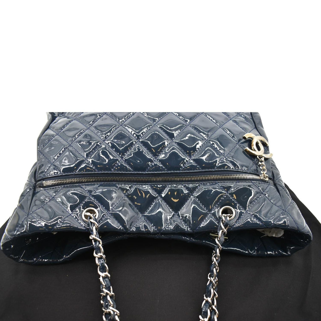 CHANEL Chic Glitter Large Patent Leather Tote Bag Blue