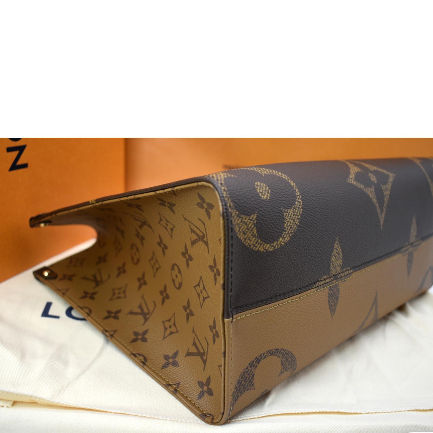 LOUIS VUITTON Onthego MM Giant Monogram Canvas Tote Shoulder Bag Brown
